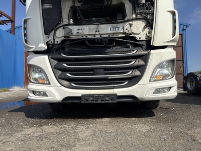 DAF Бампер передний (ноускат) DAF XF106 б/у (вид 6) DAF Бампер передний (ноускат) DAF XF106 б/у (фото, вид 6)