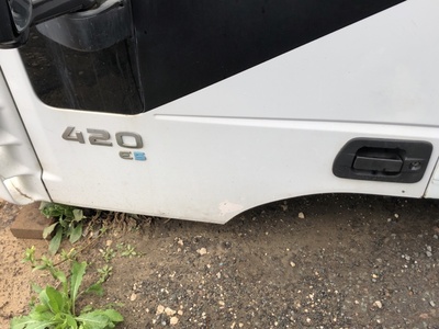Iveco Дверь в сборе левая Iveco Stralis б/у (вид 2) Iveco Дверь в сборе левая Iveco Stralis б/у (фото, вид 2)