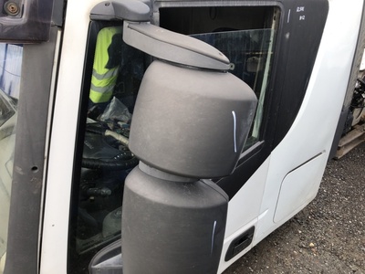 Iveco Зеркало заднего вида боковое левое Iveco Stralis б/у (вид 2) Iveco Зеркало заднего вида боковое левое Iveco Stralis б/у (фото, вид 2)