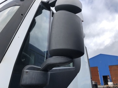 Iveco Зеркало заднего вида боковое левое Iveco Stralis б/у (вид 3) Iveco Зеркало заднего вида боковое левое Iveco Stralis б/у (фото, вид 3)