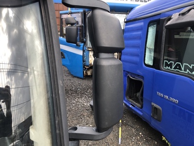 Iveco Зеркало заднего вида боковое левое Iveco Stralis б/у (вид 4) Iveco Зеркало заднего вида боковое левое Iveco Stralis б/у (фото, вид 4)