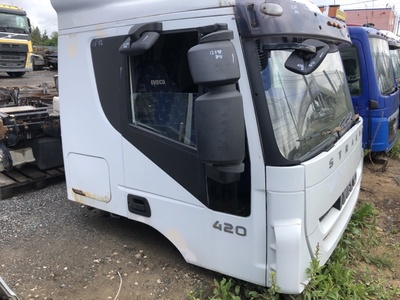 Iveco Каркас правой двери Iveco Stralis б/у (вид 1) Iveco Каркас правой двери Iveco Stralis б/у (фото, вид 1)