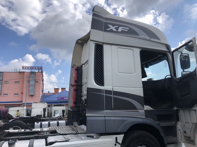 DAF Комплект спойлеров кабины DAF XF106 б/у (вид 3) DAF Комплект спойлеров кабины DAF XF106 б/у (фото, вид 3)