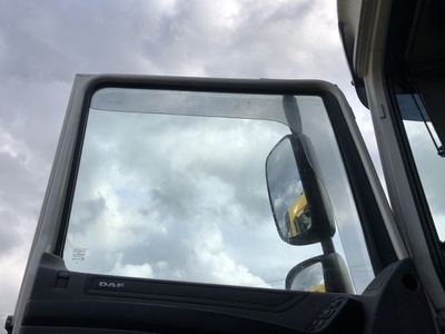 DAF ����� � ����� ����� DAF XF106 �/� (����, ��� 11)