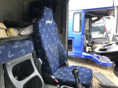Iveco Сиденье водительское пневматическое Iveco Stralis б/у (вид 7) Iveco Сиденье водительское пневматическое Iveco Stralis б/у (фото, вид 7)