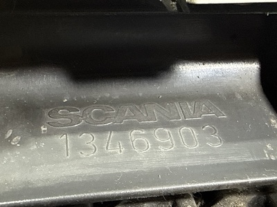 Scania Рамка кнопок Scania 4-Series б/у (вид 2) Scania Рамка кнопок Scania 4-Series б/у (фото, вид 2)