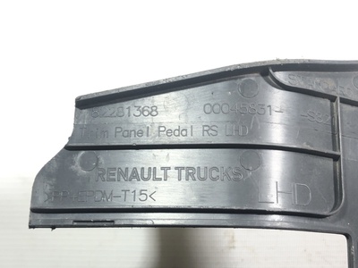Renault Накладка торпедо RENAULT T б/у (вид 4) Renault Накладка торпедо RENAULT T б/у (фото, вид 4)