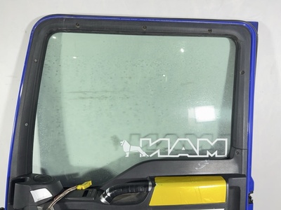 MAN Дверь в сборе правая MAN TGS б/у (вид 16) MAN Дверь в сборе правая MAN TGS б/у (фото, вид 16)