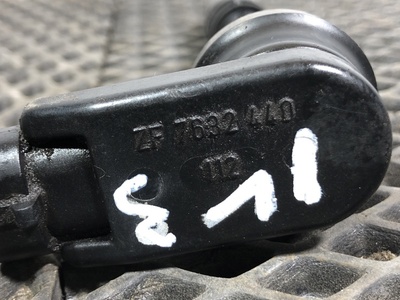 Iveco Датчик уровня масла в бачке ГУР Iveco Stralis б/у (вид 4) Iveco Датчик уровня масла в бачке ГУР Iveco Stralis б/у (фото, вид 4)