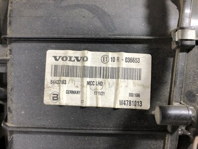 VOLVO Отопитель в сборе Volvo FH4 б/у (вид 2) VOLVO Отопитель в сборе Volvo FH4 б/у (фото, вид 2)
