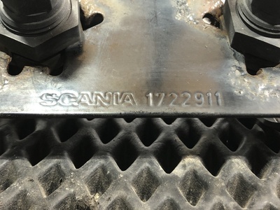 Scania Кронштейн пневматических трубок Scania P340 б/у (вид 2) Scania Кронштейн пневматических трубок Scania P340 б/у (фото, вид 2)