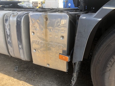 VOLVO Глушитель в сборе Volvo FH13 б/у (вид 1) VOLVO Глушитель в сборе Volvo FH13 б/у (фото, вид 1)
