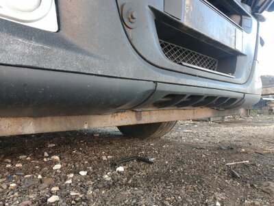 Iveco ������ �������� � ����� (�������) Iveco Stralis �/� (����, ��� 6)