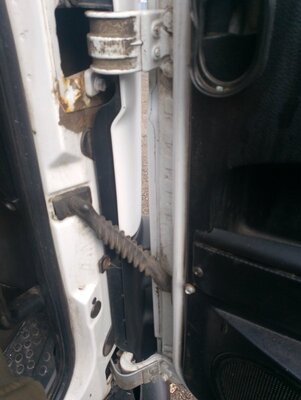 Iveco Дверь в сборе правая Iveco Stralis б/у (вид 5) Iveco Дверь в сборе правая Iveco Stralis б/у (фото, вид 5)