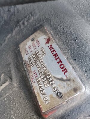 Iveco Редуктор заднего моста meritor 177e 2.85 Iveco Stralis б/у (вид 1) Iveco Редуктор заднего моста meritor 177e 2.85 Iveco Stralis б/у (фото, вид 1)