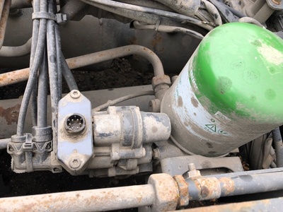 DAF     4   DAF XF 105 / ()