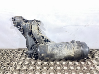 Scania Корпус масляного фильтра Scania б/у Scania Корпус масляного фильтра Scania б/у (фото)