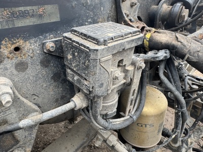 VOLVO Модулятор EBS передний VOLVO FH13 б/у VOLVO Модулятор EBS передний VOLVO FH13 б/у (фото)