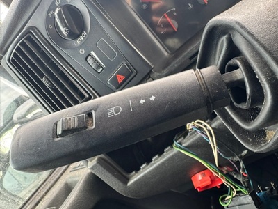 VOLVO Подрулевой переключатель поворотников VOLVO FH13 б/у VOLVO Подрулевой переключатель поворотников VOLVO FH13 б/у (фото)