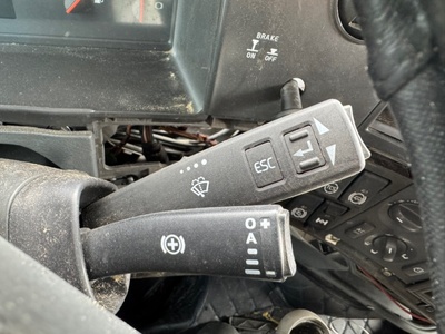 VOLVO Переключатель подрулевой стеклоочистителей VOLVO FH13 б/у VOLVO Переключатель подрулевой стеклоочистителей VOLVO FH13 б/у (фото)