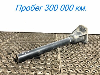 KAMAZ Кронштейн крыла задней оси передний Камаз К5 54901 б/у KAMAZ Кронштейн крыла задней оси передний Камаз К5 54901 б/у (фото)