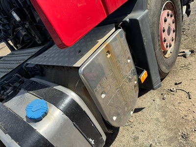 VOLVO Глушитель основной Volvo FH13 б/у VOLVO Глушитель основной Volvo FH13 б/у (фото)