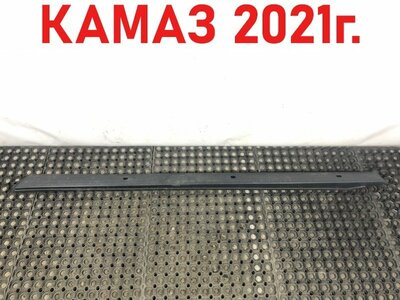 KAMAZ Накладка крыши кабины левая Камаз 5490 б/у KAMAZ Накладка крыши кабины левая Камаз 5490 б/у (фото)
