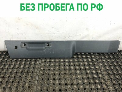 MAN Накладка потолка левая MAN TGX б/у MAN Накладка потолка левая MAN TGX б/у (фото)