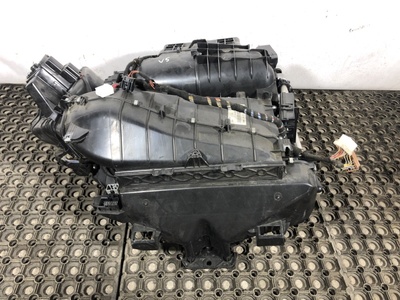 VOLVO Отопитель в сборе Volvo FH4 б/у VOLVO Отопитель в сборе Volvo FH4 б/у (фото)