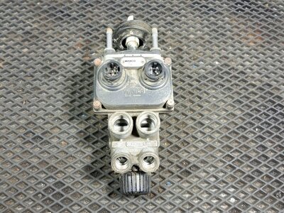 DAF    ()