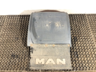 MAN     ()